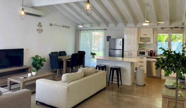 Renovated Beach House in the Heart of Mooloolaba