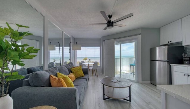 Renovated Beachfront Condo W/Pool