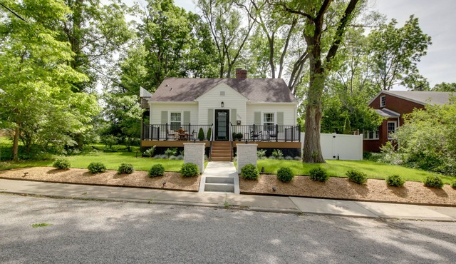 Renovated Bloomington Home - Steps to Campus!