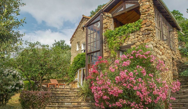 Renovated but rustic stone shepherd's cottage, exceptional views