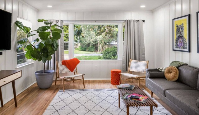 Renovated Capital Heights Home