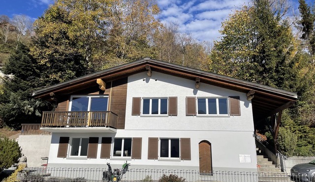 Renovated Chalet for 10 people, high standard, 100% privacy, incredible views!