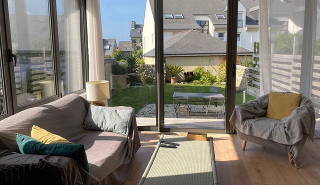 Renovated character house in Roscoff (29) 2 minutes from the port with enclosed garden
