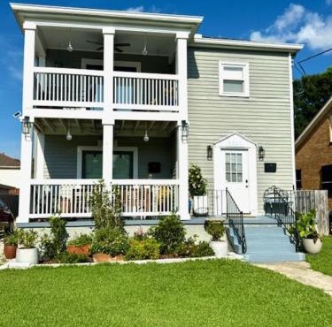 Renovated charming 2BR close to French Quarter