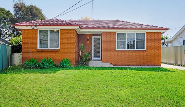 Renovated charming home & private yard | Blacktown