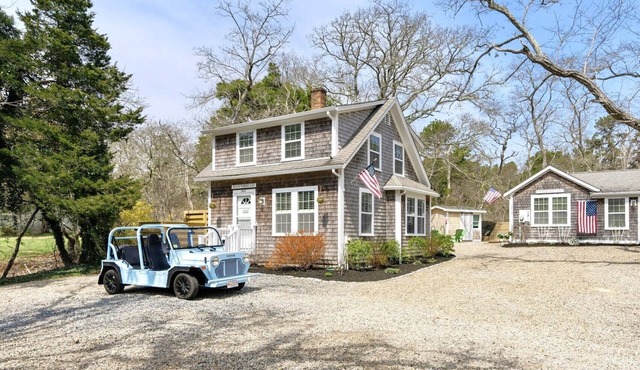 Renovated Chatham Compound on Bike Path, Less Than a Mile to the Beach