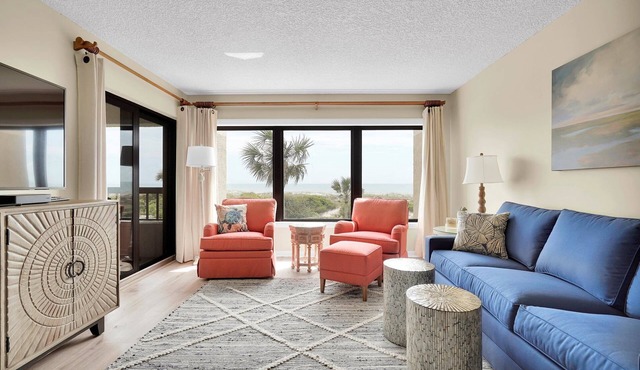 Renovated, Clean Oceanfront Condo in Amelia Surf & Racquet Club