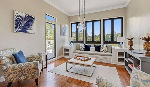 Renovated Condo with Golf Views Near Beach