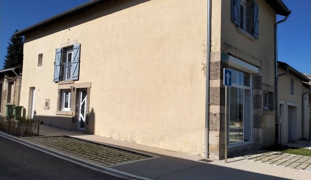 Renovated cottage in Nonsard-Lamarche near Lake Madine, pets allowed, 4 ppl