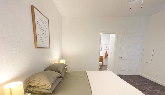 Renovated Cottage in Carterville