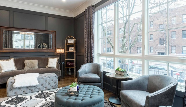 Renovated country house with a fire pit, right next to hiking trails.