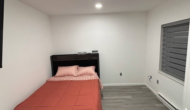 Renovated Cozy Stay in Prime Location