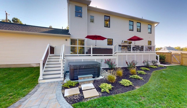 Renovated, dog-friendly home with private pool, hot tub & stunning backyard