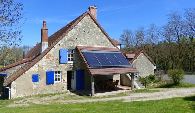 Renovated eco-lodge with wifi near Vichy