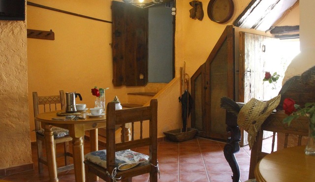 Renovated old house in the heart of the Pasarelas de Valloré