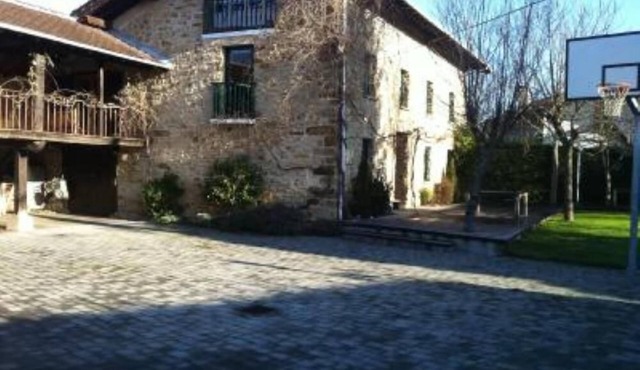 Renovated farmhouse with garden