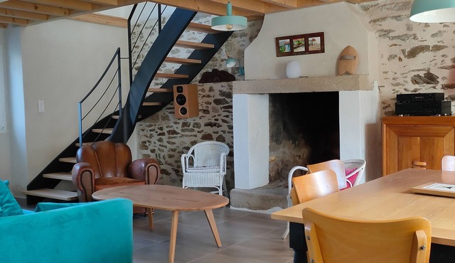 Renovated fisherman's cottage 8 minutes' walk from Lanseria beach