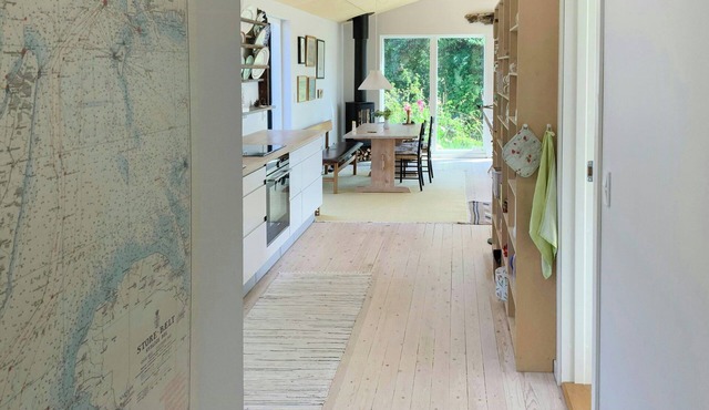 Renovated holiday home with sea view on Agersø