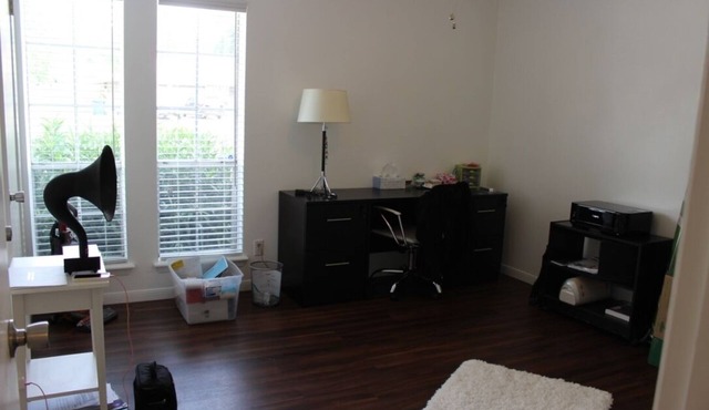 Renovated home in South/Central Austin, close to coffee shops and Central Market