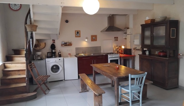 Renovated house close to Brennilis, retaining its original charm