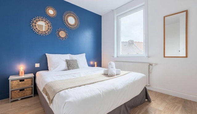 Renovated house with terrace 3 bedrooms.