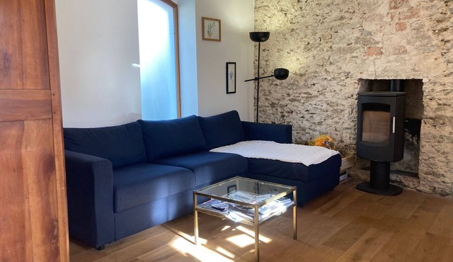 Renovated house with garden and Wi-Fi in Locmaria