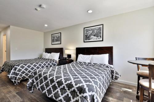 Renovated Killington Center Studio - Close to Resort - Bus - Summer Pool - #523