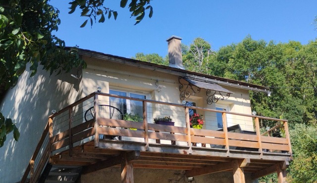 Renovated "La dépendance" a stone's throw from Meyrueis ideal setting for up to 7 people