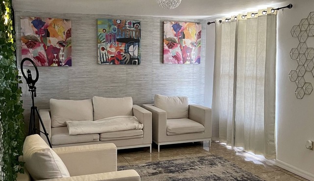Renovated luxury home near downtown Orlando!