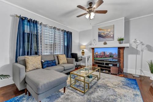 Renovated Main Floor Large 3 Bed House