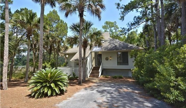 Renovated Moss Creek Marsh Cottage With Spectacular Views