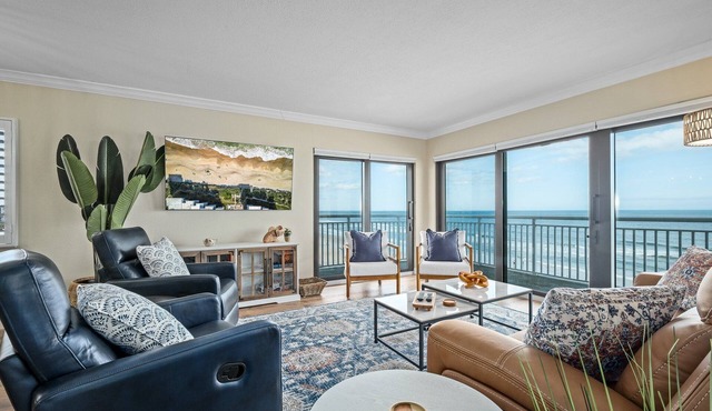 🏖️ Renovated Oceanfront 3/3 Corner | Wrap-Around Balcony 🌅 | Heated Pool