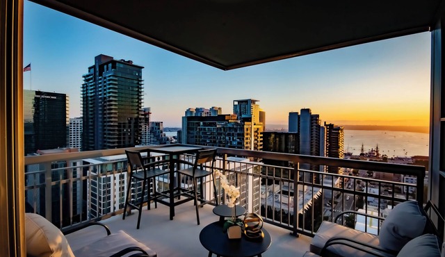 Renovated Ocean, Bay and City View-2 Bed, 2 Bath Condo in Little Italy