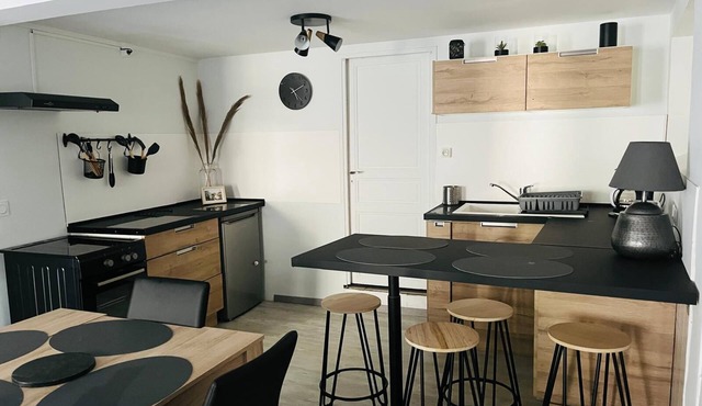 Renovated old house in the heart of the Montagne Noire