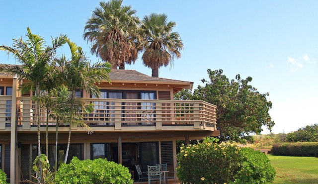 Renovated Private End Unit location with Ocean Views