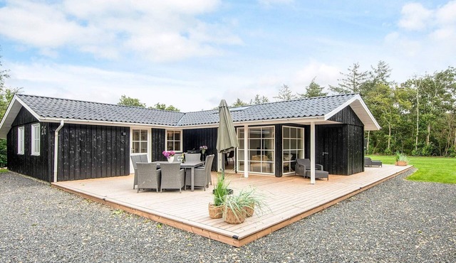 Renovated Retreat with Pool - By Traum Ferienwohnungen