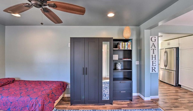Renovated Rocky Mountain Cottage Walk to Main St!