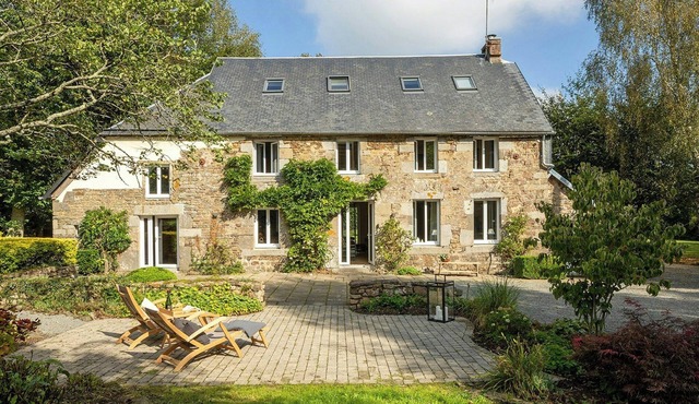 Renovated stone house in Normandy