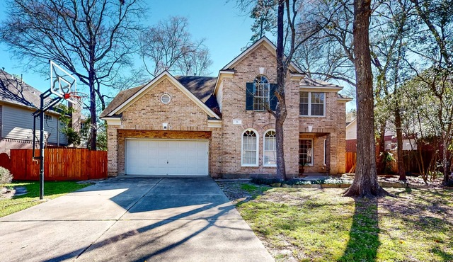 Renovated & spacious home in a quiet neighborhood with yard & gourmet kitchen