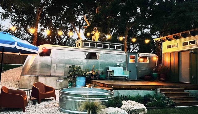 Renovated Spartan + 3 acres + private pool“VooDoo”