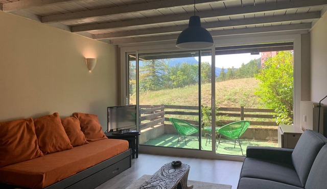 Renovated studio 4/5 ppl, south balcony, Pra Loup