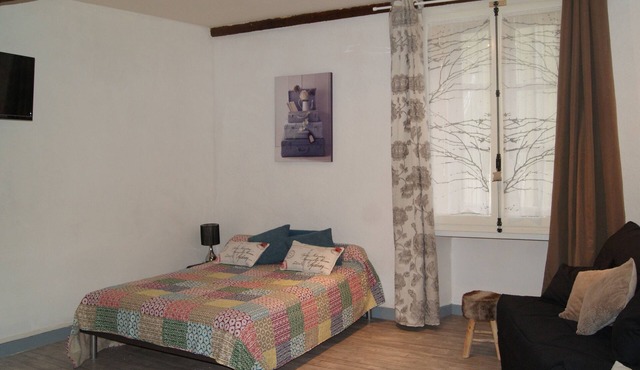 Renovated studio in the center of Ax les thermes, ideal for spa and ski
