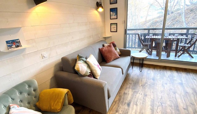 Renovated studio near slopes with free WiFi