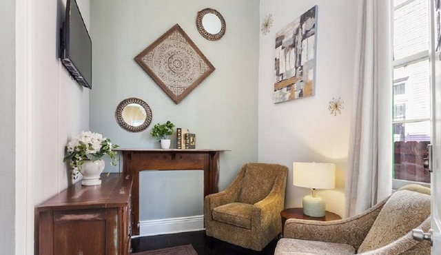 RENOVATED Suite in the heart of New Orleans