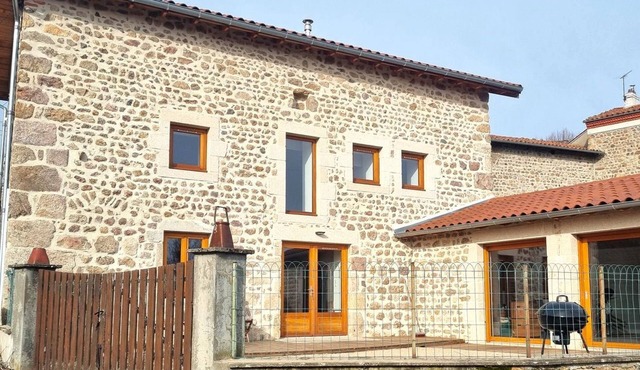 Renovated traditional farmhouse with private courtyard in Verrières-en-Forez