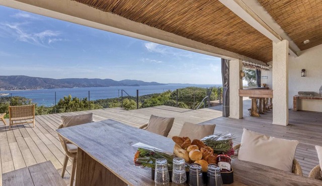 Renovated Villa Cap Bénat - Pool & Comfort