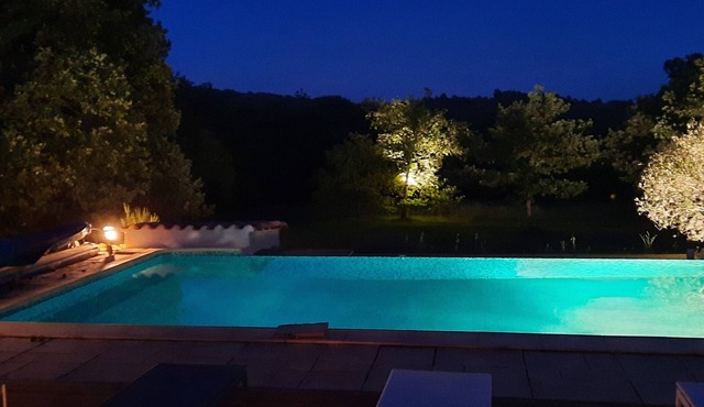 Renovated villa in a natural setting
