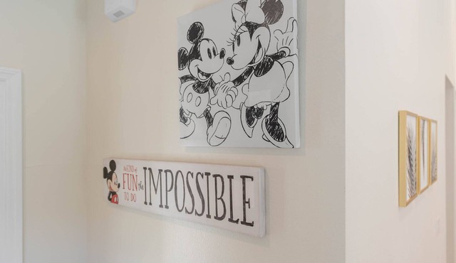 Renovated villa w private pool & bbq - close to magic theme parks!