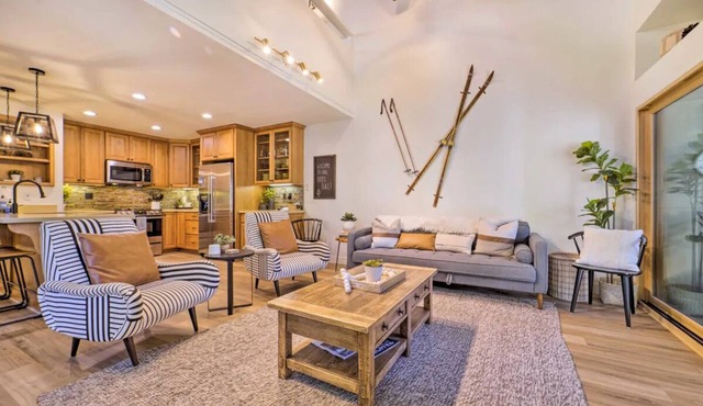 Renovated Walk to Lake Tahoe Townhome Nestled in the Woods!