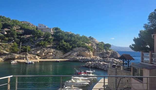 Renovated waterfront haven of peace